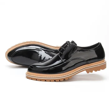 Весенне-осенняя новая мужская деловая модельная повседневная кожаная обувь с ярким лицом на толстой подошве со шнуровкой для мужчин